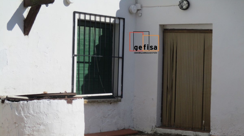 Ciudad Real - Valdepeñas - 1500m2