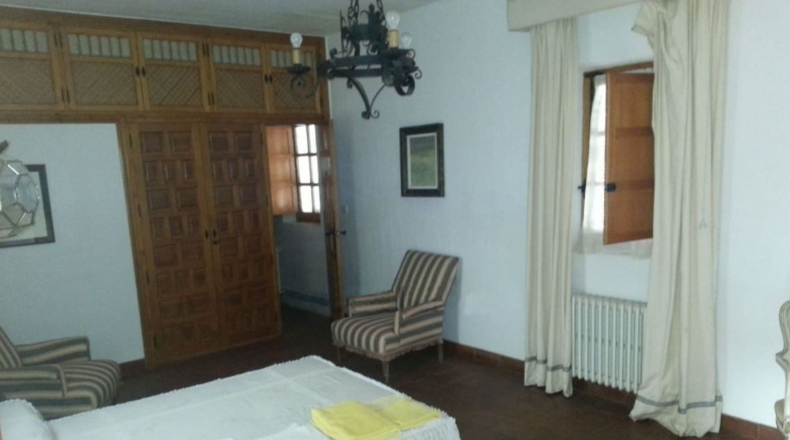 Ciudad Real - Valdepeñas - 600m2