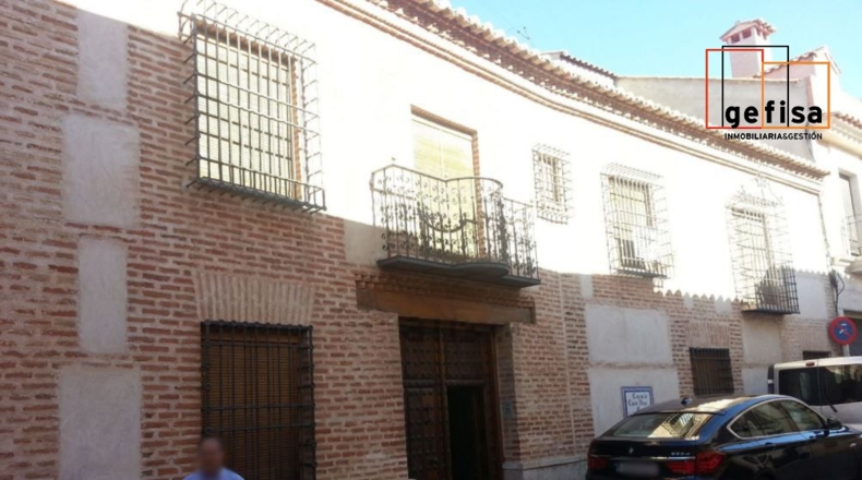 Ciudad Real - Valdepeñas - 600m2