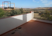 Casa de camp amb terreny en venda a Santa Cruz de Mudela ref.: TR13723 foto
