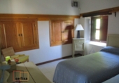 Casa de camp amb terreny en venda a Valdepeñas ref.: TR13721 foto