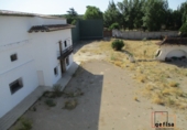 Casa de camp amb terreny en venda a Valdepeñas ref.: TR13721 foto
