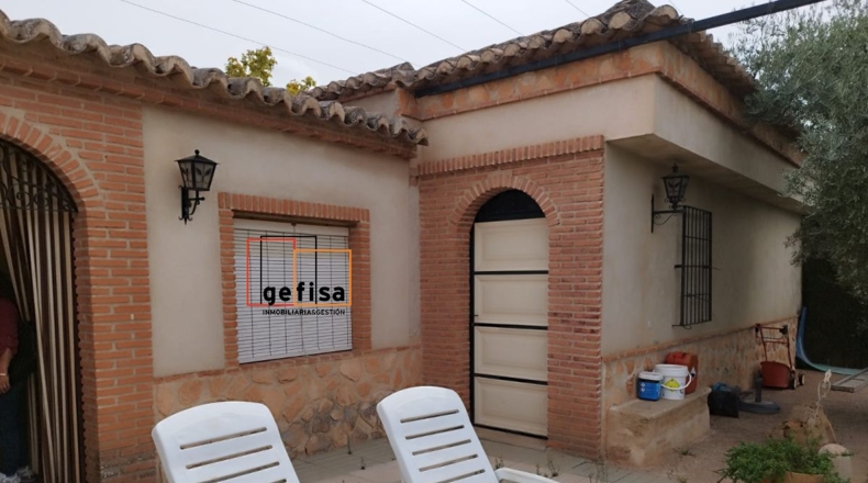 Ciudad Real - Valdepeñas - 980m2