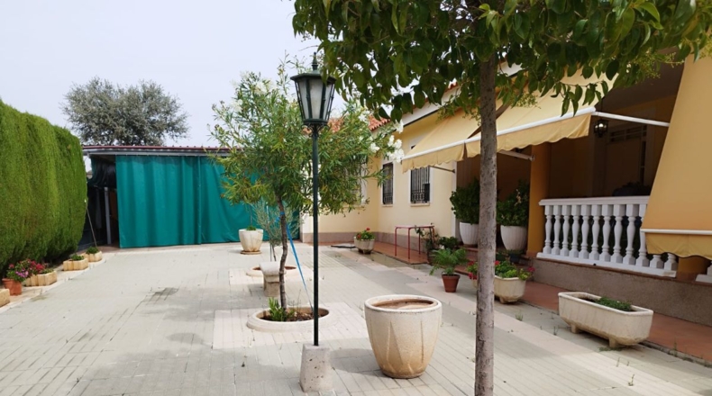 Ciudad Real - Valdepeñas - 980m2