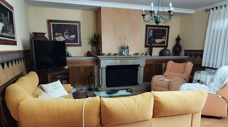 Ciudad Real - Valdepeñas - 980m2