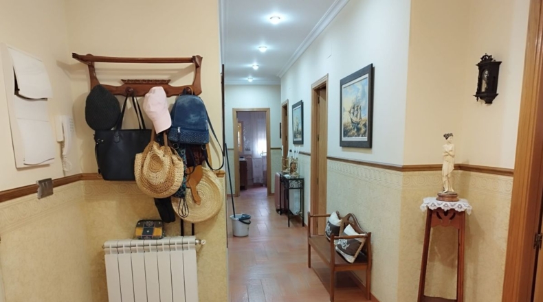 Ciudad Real - Valdepeñas - 980m2