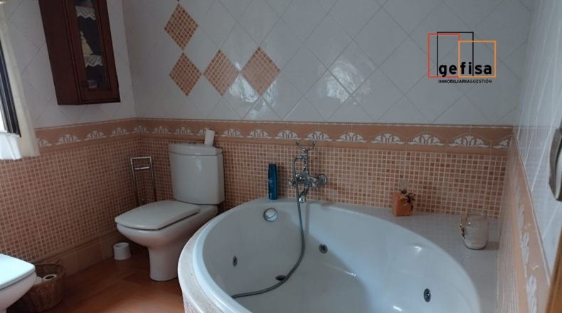 Ciudad Real - Valdepeñas - 980m2
