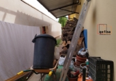 Отдельно стоящий дом с участком на продажу в городе Вальдепеньяс. Фото
