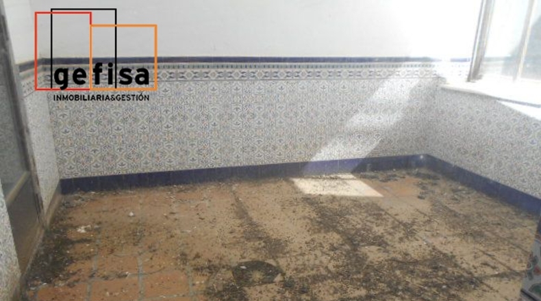 Ciudad Real - Valdepeñas - 1000m2