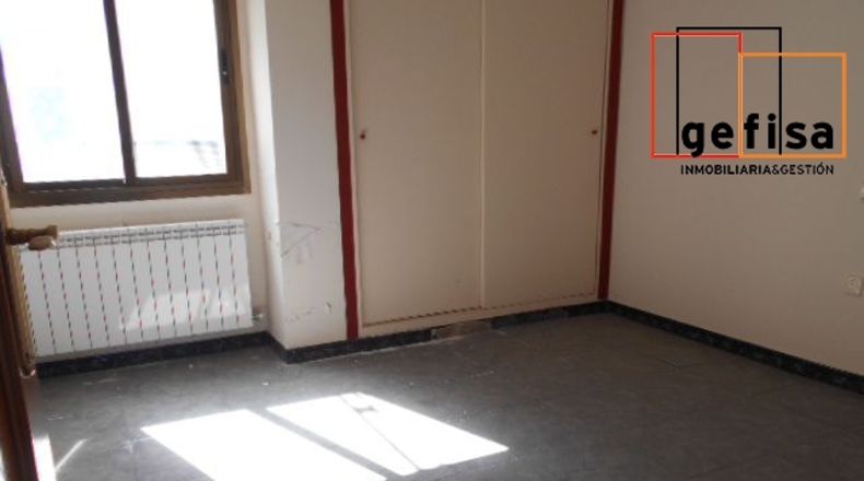 Ciudad Real - Valdepeñas - 1000m2