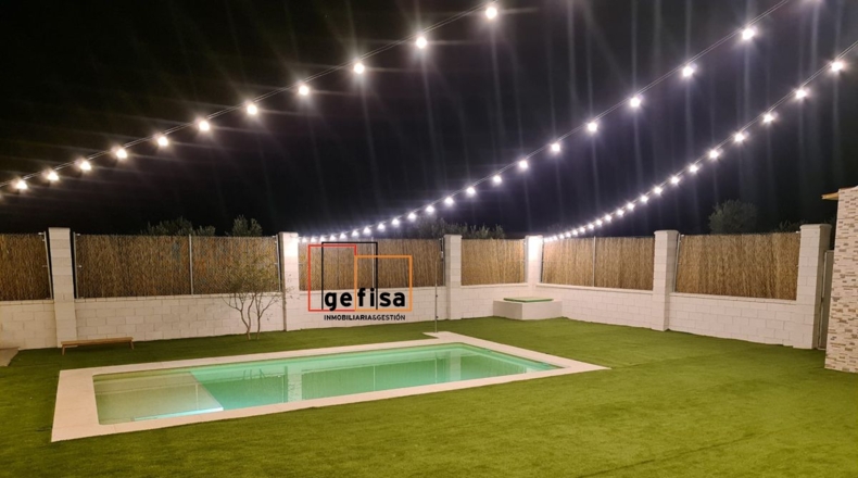 Ciudad Real - Valdepeñas - 19000m2