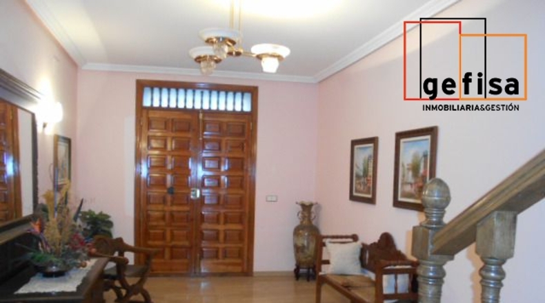 Ciudad Real - Valdepeñas - 350m2