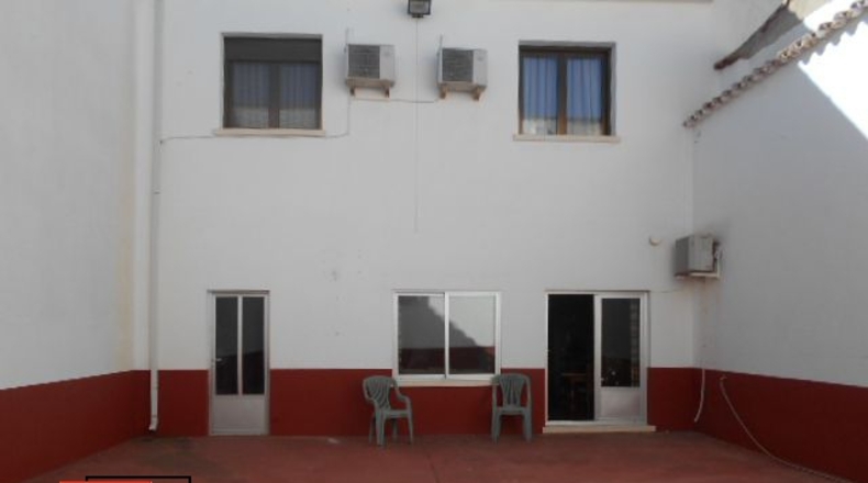 Ciudad Real - Valdepeñas - 350m2
