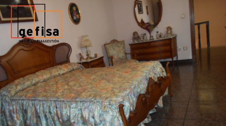Ciudad Real - Valdepeñas - 350m2