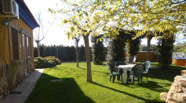 Ciudad Real - Valdepeñas - 2100m2