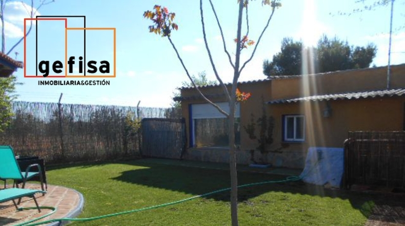 Ciudad Real - Valdepeñas - 2100m2