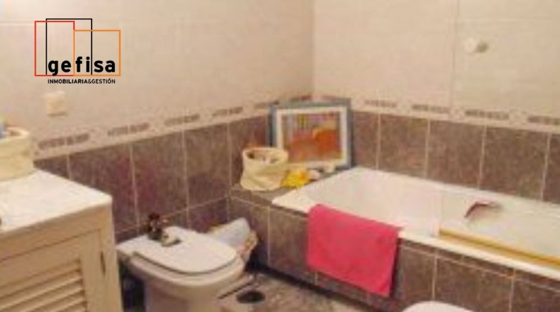 Ciudad Real - Valdepeñas - 268m2