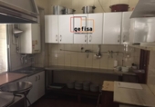 Дом с участком на продажу в городе Вальдепеньяс. Фото