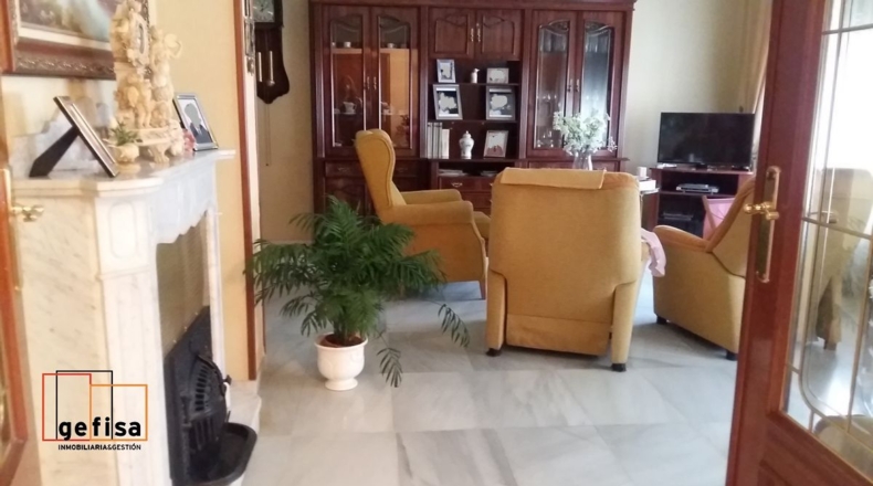 Ciudad Real - Valdepeñas - 220m2