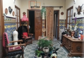 Дом с участком на продажу в городе Вальдепеньяс. Фото