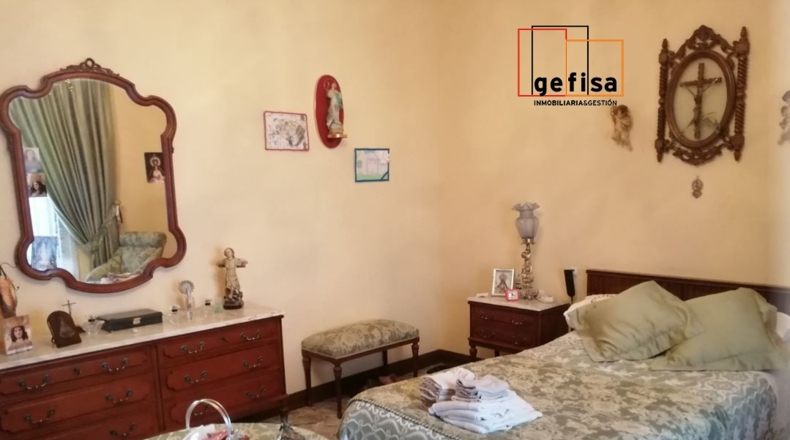 Ciudad Real - Valdepeñas - 260m2