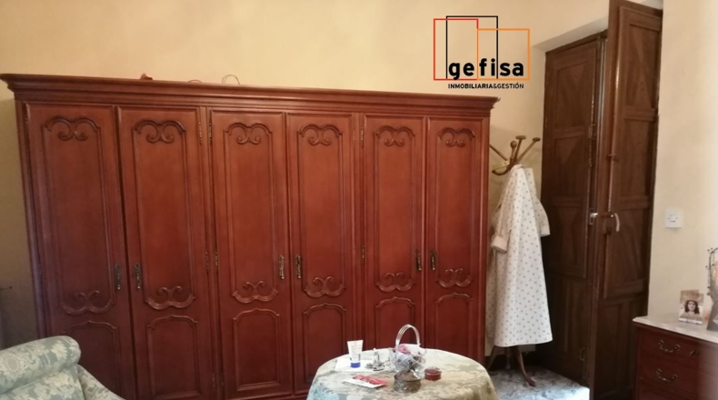 Ciudad Real - Valdepeñas - 260m2