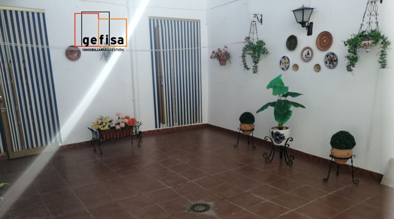 Ciudad Real - Valdepeñas - 260m2