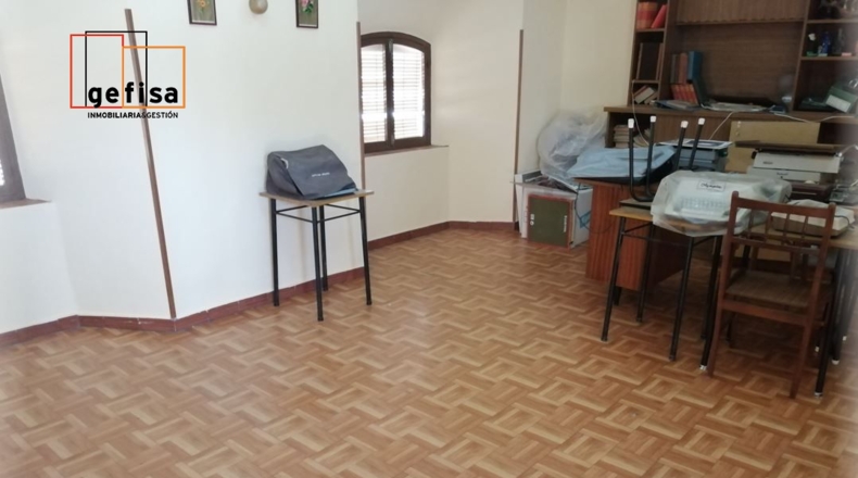 Ciudad Real - Valdepeñas - 260m2