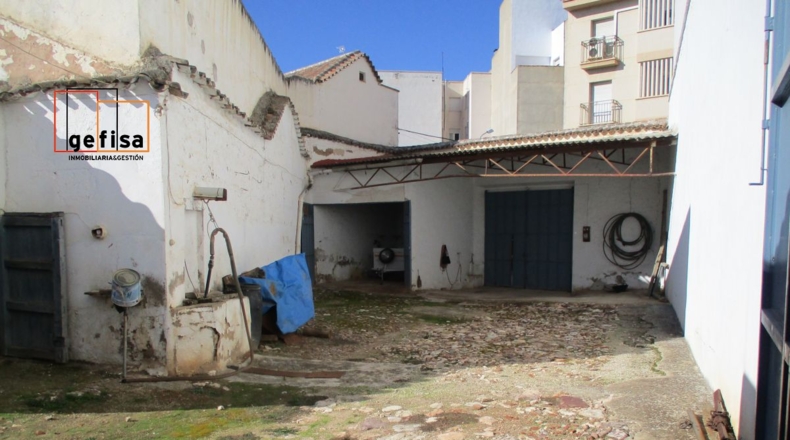 Ciudad Real - Valdepeñas - 298m2