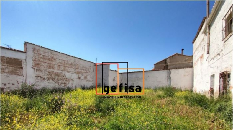 Ciudad Real - Valdepeñas - 961m2