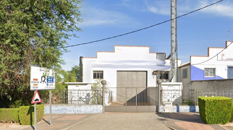 Ciudad Real - Valdepeñas - 2200m2