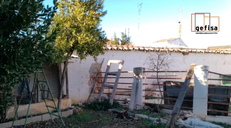 Ciudad Real - Valdepeñas - 300m2