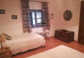 Xalet independent amb terreny en venda a Valdepeñas ref.: TR187541 foto