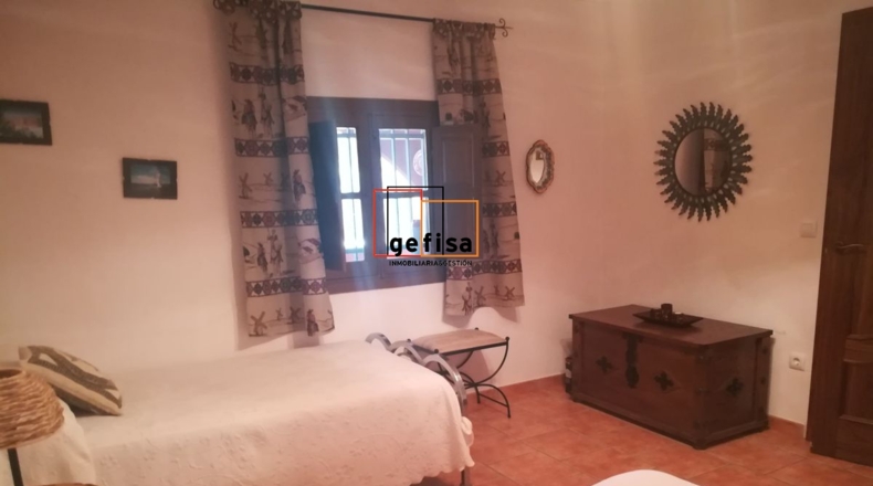 Ciudad Real - Valdepeñas - 5000m2