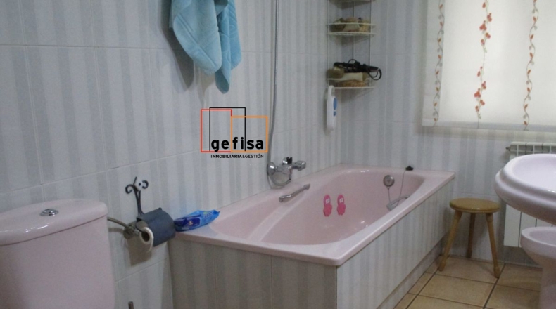 Ciudad Real - Valdepeñas - 1250m2