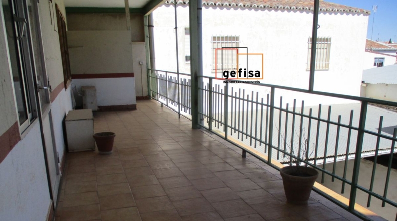 Ciudad Real - Valdepeñas - 415m2