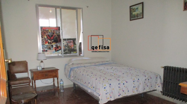 Ciudad Real - Valdepeñas - 415m2