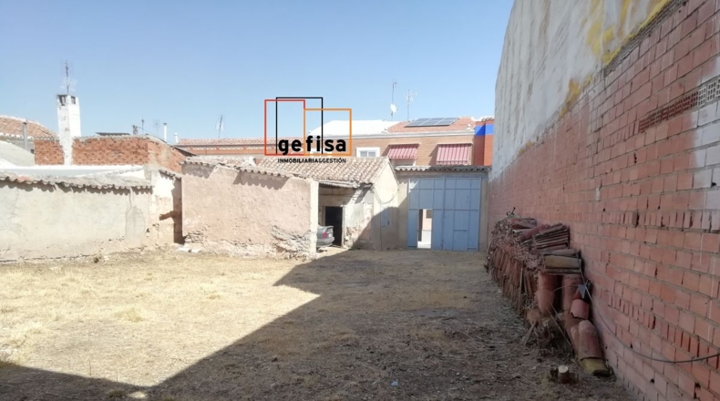 Ciudad Real - Valdepeñas - 500m2