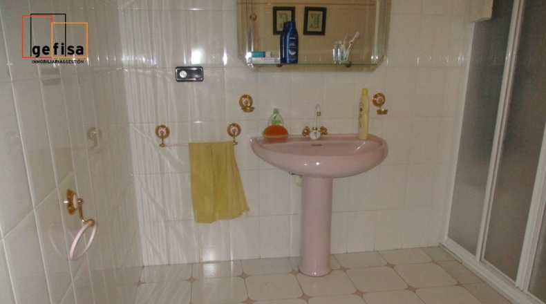 Ciudad Real - Valdepeñas - 540m2