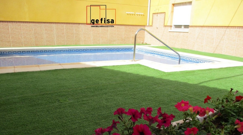 Ciudad Real - Valdepeñas - 395m2