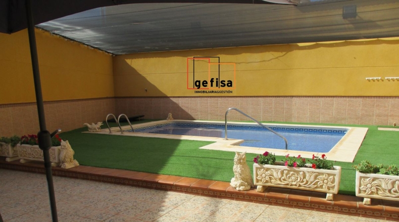 Ciudad Real - Valdepeñas - 395m2