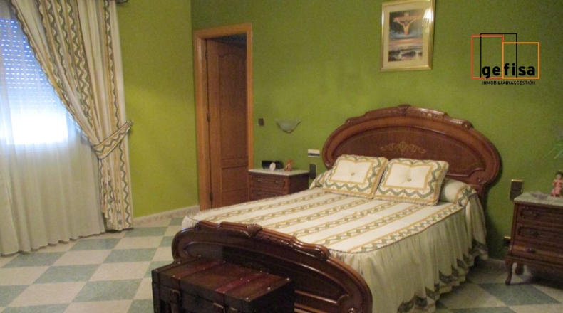 Ciudad Real - Valdepeñas - 395m2