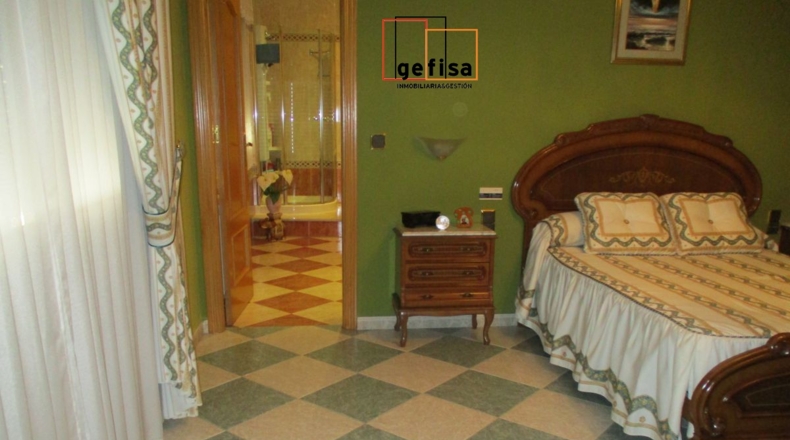 Ciudad Real - Valdepeñas - 395m2