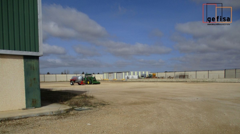 Ciudad Real - Valdepeñas - 20000m2