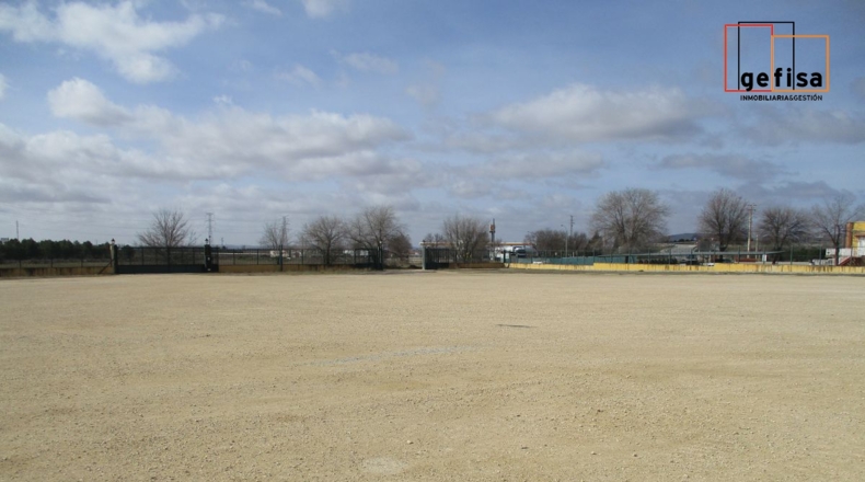Ciudad Real - Valdepeñas - 20000m2