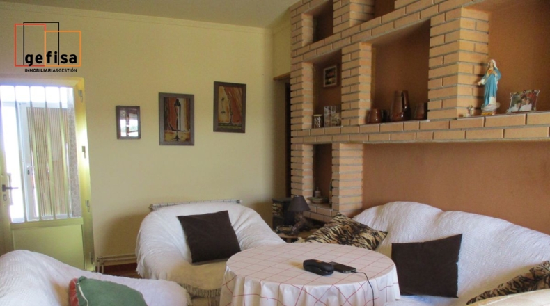 Ciudad Real - Valdepeñas - 5700m2