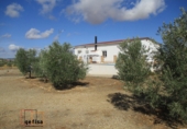 Xalet independent amb terreny en venda a Valdepeñas ref.: TR91999 foto