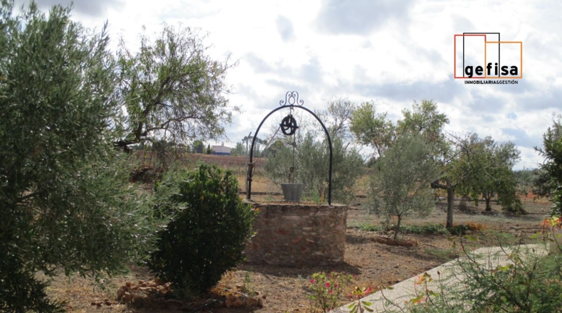 Ciudad Real - Valdepeñas - 5700m2