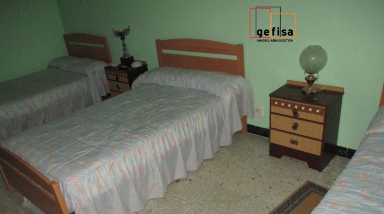 Ciudad Real - Valdepeñas - 156m2