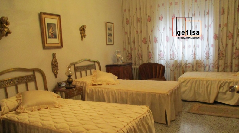 Ciudad Real - Valdepeñas - 428m2